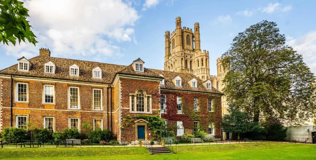 King’s Ely School - Venüs Yurt Dışı Eğitim
